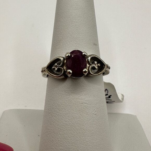 You get both! Genuine ruby ring and stud earrings in sterling silver, bundle! - Picture 9 of 10